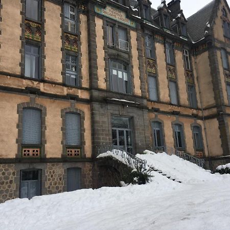 La Parisette Apartamento La Bourboule Exterior foto